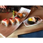 Partij sushi borden
